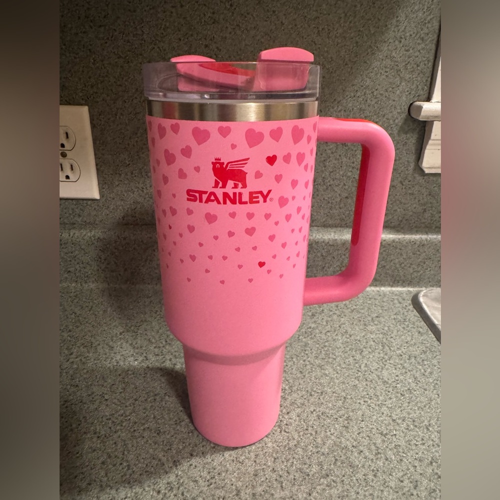 EUC Target 2025 limited edition Valentines Day Stanley Pink Heart Tumbler